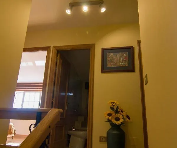 בית נופש Playa De Cesantes *