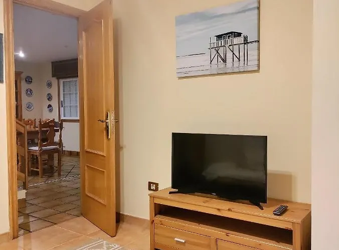 Playa De Cesantes * פונטה-ודרה