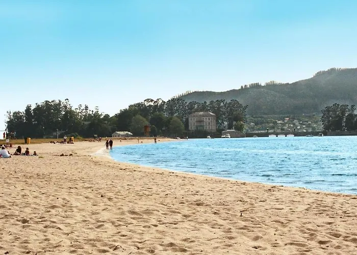 度假居 Playa De Cesantes *